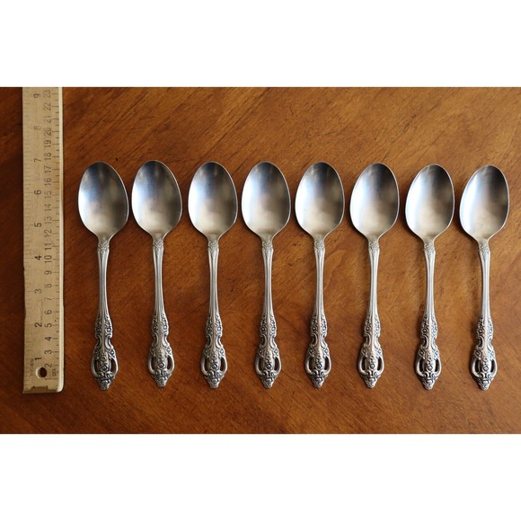 Lot 8x Oneida RENOIR Pembrooke Stainless SSS Pierced Soup Table Spoon 6.75" - Picture 1 of 10